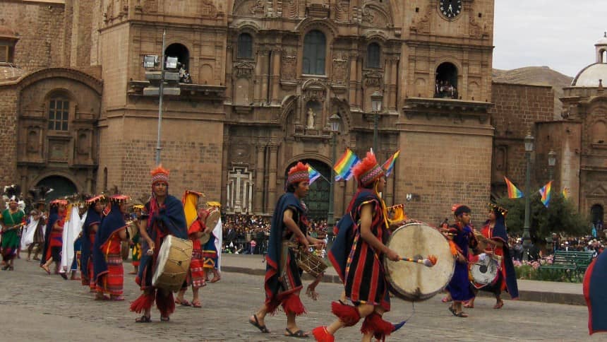 Manifestazione culturale a Cusco nel 2007